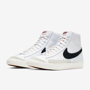 Nike Men's Blazer Mid '77 Vintage Shoes